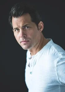 Kristoffer Polaha