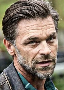 Ian Tracey