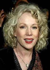 Julia Duffy