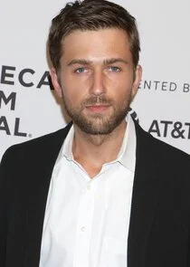 Brandon Sklenar