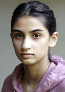 Mia Tharia