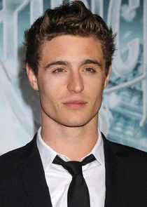 Max Irons