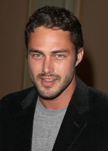 Taylor Kinney
