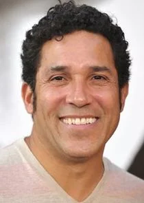 Oscar Nuñez