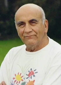 Warren Mitchell